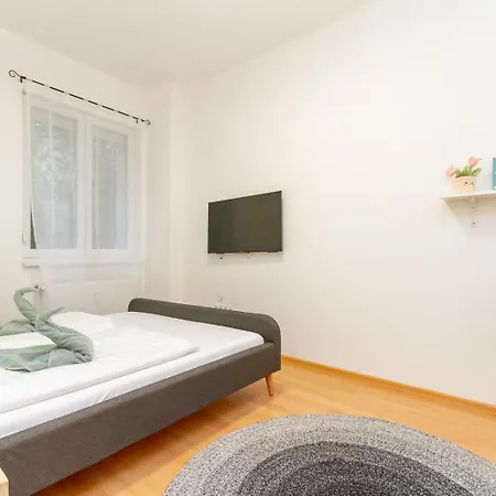 Supercentral Molnar 4 By Nw Budapeszt